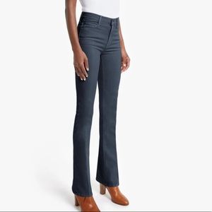 MOTHER The Runway Faded Black Women’s Jean Size 30